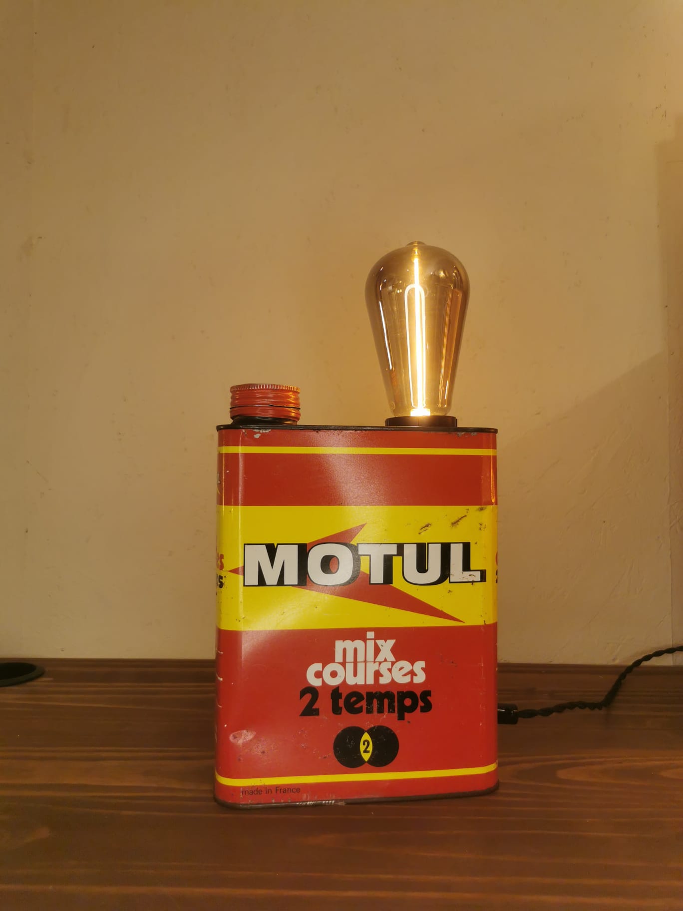 Garage oil